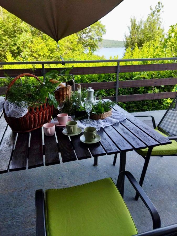 Holiday Home Bukovac Klimno Eksteriør bilde