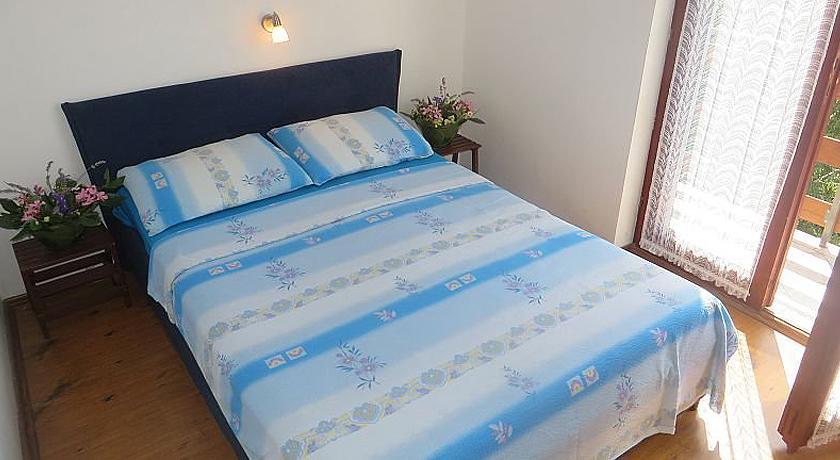 Holiday Home Bukovac Klimno Eksteriør bilde